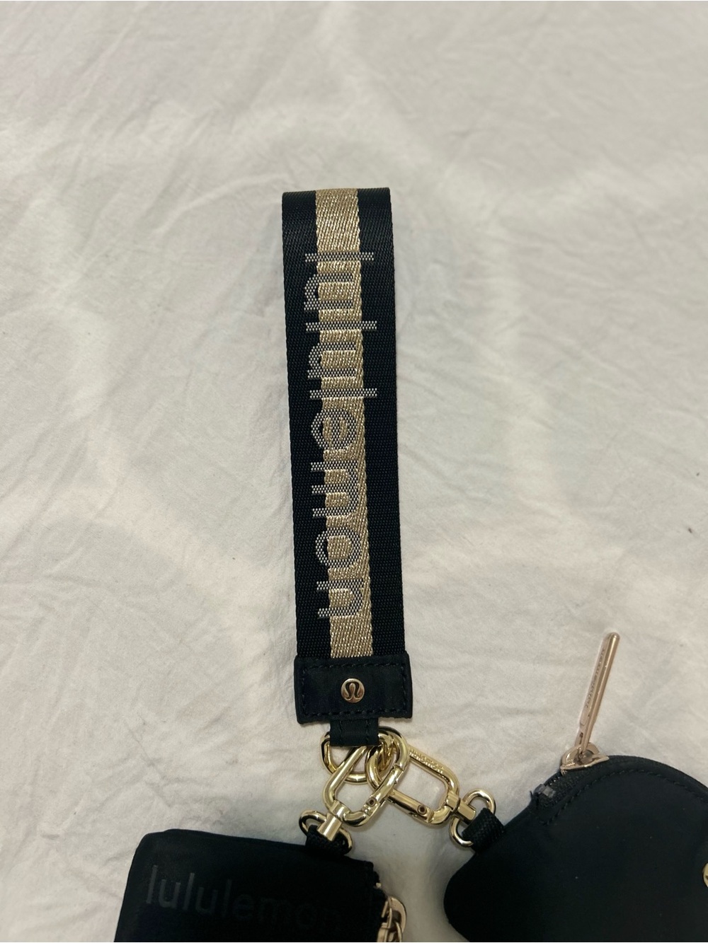lululemon athletica Black and Gold Wristlet Key Pouch Set - Picture 3 of 7